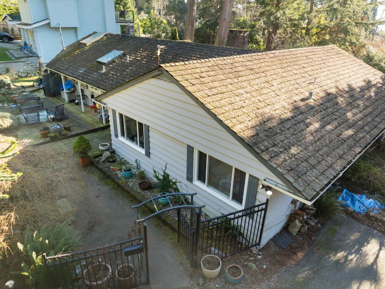 4028 Rose Crescent, West Vancouver, BC, V7V 2N7 - 32