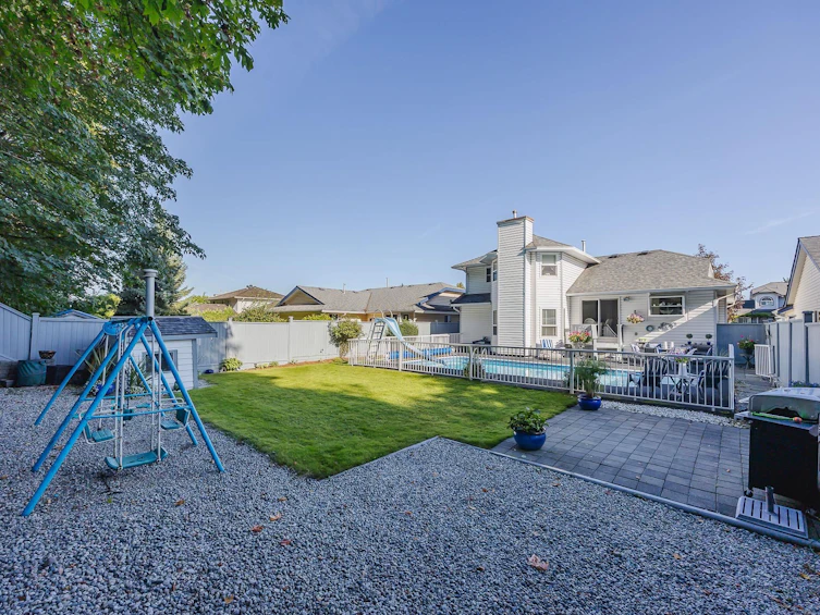 19595 Somerset Drive, Pitt Meadows, BC, V3Y 2L4 - 36