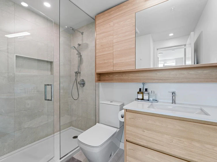 1003-585 Austin Avenue, Coquitlam, BC, V3K 0G6 - 15