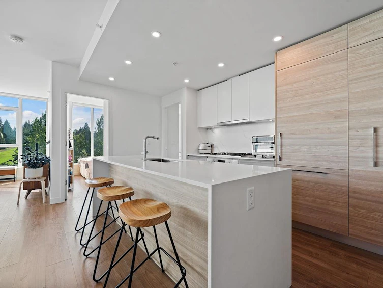 1003-585 Austin Avenue, Coquitlam, BC, V3K 0G6 - 2