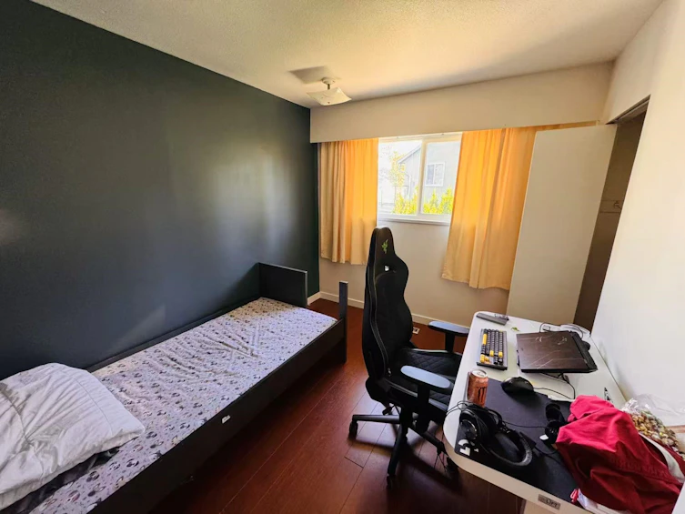 1208 Entrance Court, Coquitlam, BC, V3E 1E5 - 14