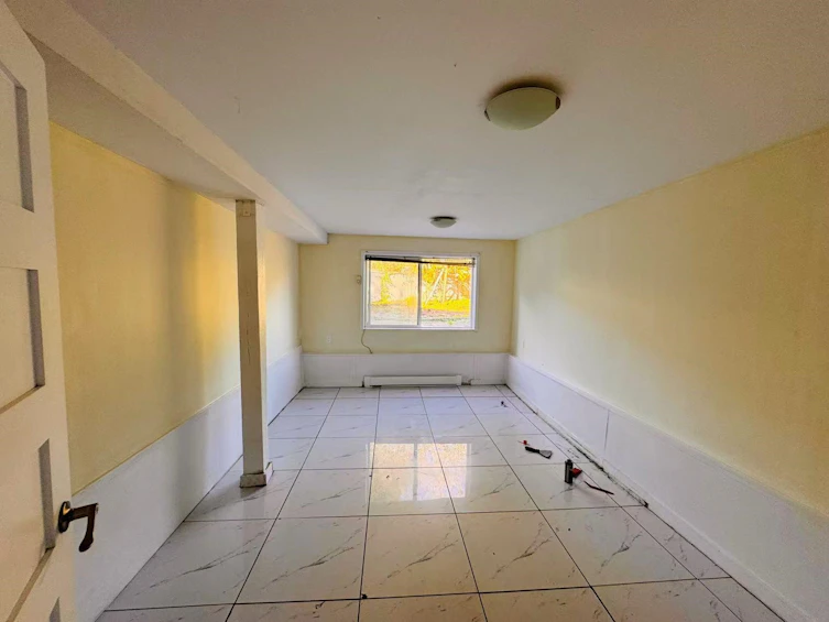 1208 Entrance Court, Coquitlam, BC, V3E 1E5 - 32