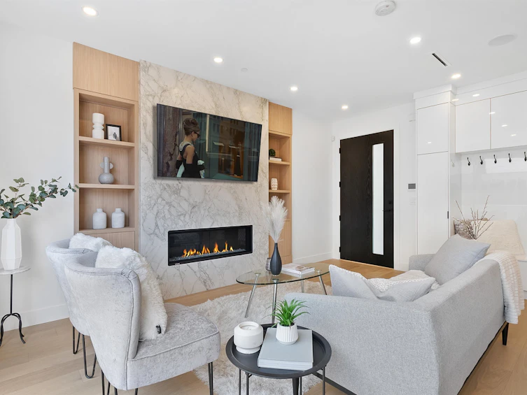 2-3536 W 14th Avenue, Vancouver, BC, V6R 2W4 - 3
