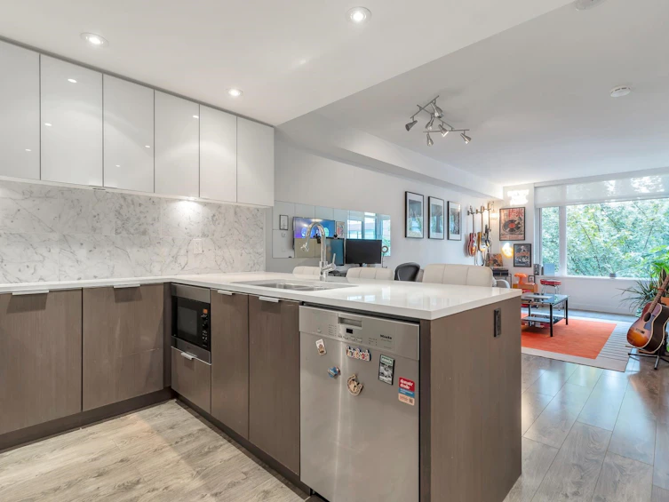 312-110 Switchmen Street, Vancouver, BC, V6A 0C6 - 21