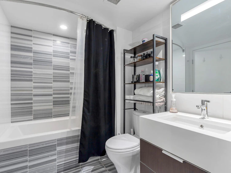 312-110 Switchmen Street, Vancouver, BC, V6A 0C6 - 12