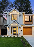 1330 W 15th Street