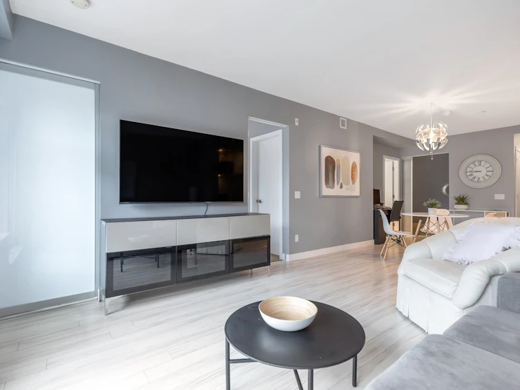 212-111 E 3rd Street, North Vancouver, BC, V7L 0C6 - 9