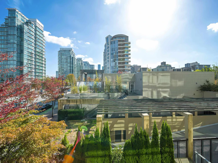 301-1863 Alberni Street, Vancouver, BC, V6G 3H8 - 10