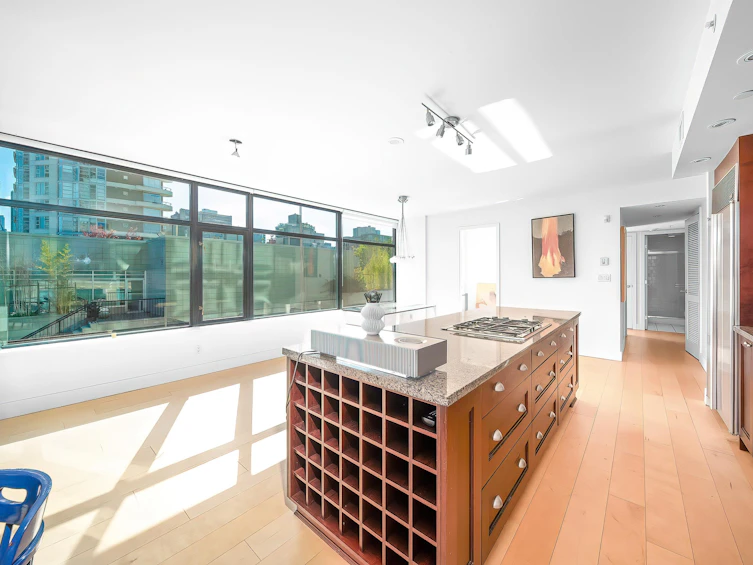 301-1863 Alberni Street, Vancouver, BC, V6G 3H8 - 12