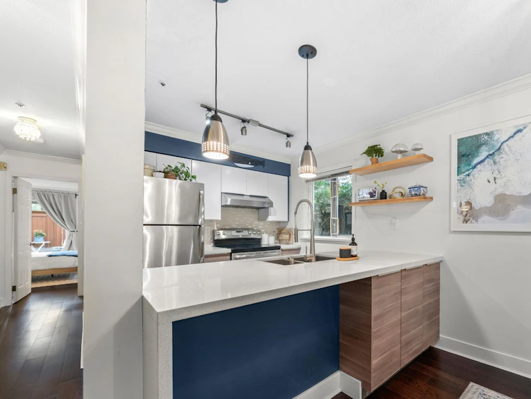 101-2215 Mcgill Street, Vancouver, BC, V5L 1C3 - 5