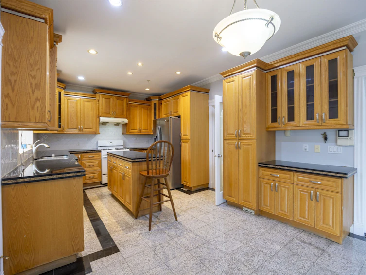 3311 E 44th Avenue, Vancouver, BC, V5R 3B3 - 11