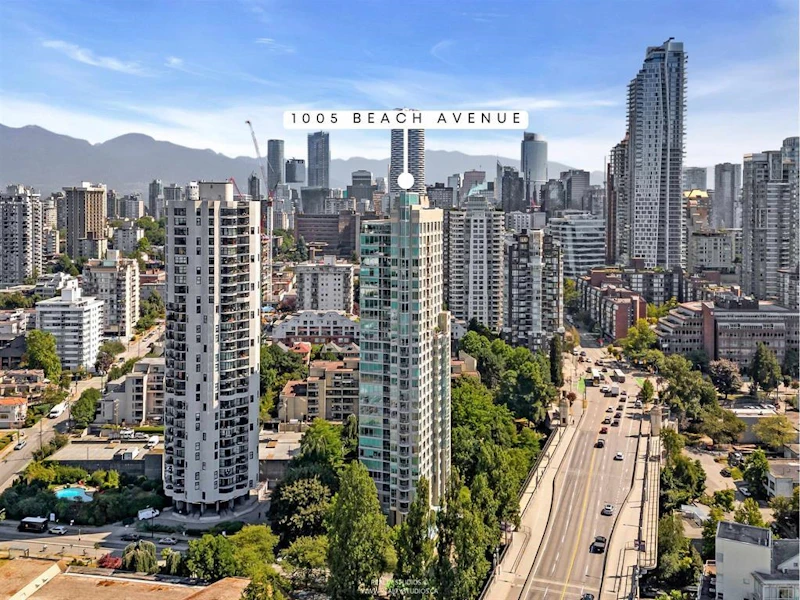 701 - 1005 Beach Avenue, Vancouver BC V6E 3W2
