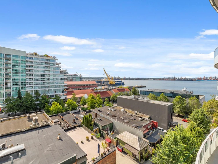 707-118 Carrie Cates Court, North Vancouver, BC, V7M 0G6 - 3