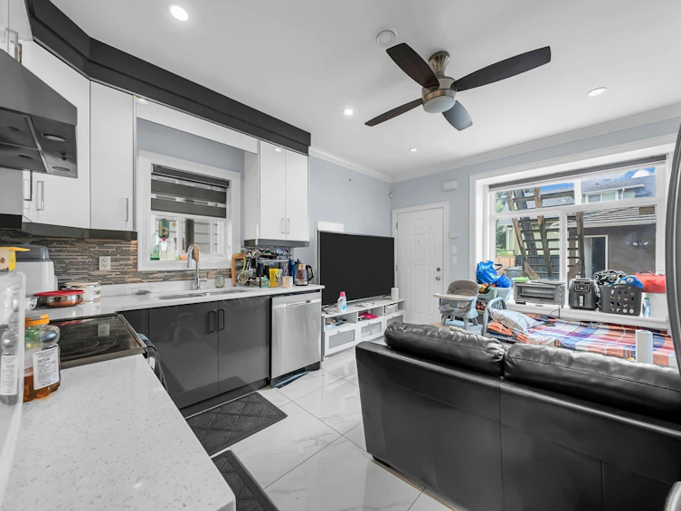 765 Skeena Street, Vancouver, BC, V5K 4P4 - 15