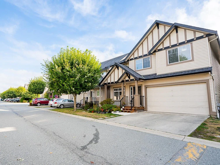 37-6195 168 Street, Surrey, BC, V3S 3X9 - 2