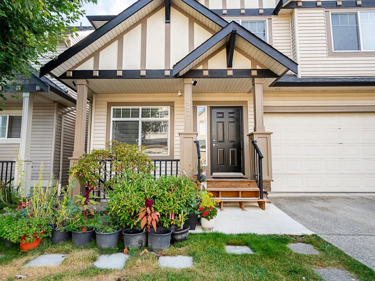 37-6195 168 Street, Surrey, BC, V3S 3X9 - 3