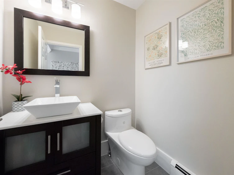 4228 W 11th Avenue, Vancouver, BC, V6R 2L7 - 37
