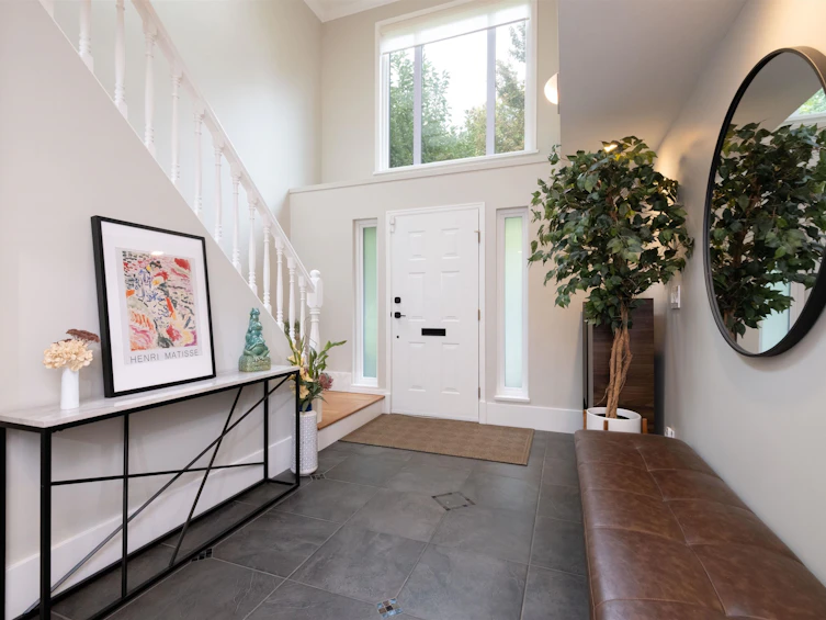 4228 W 11th Avenue, Vancouver, BC, V6R 2L7 - 2