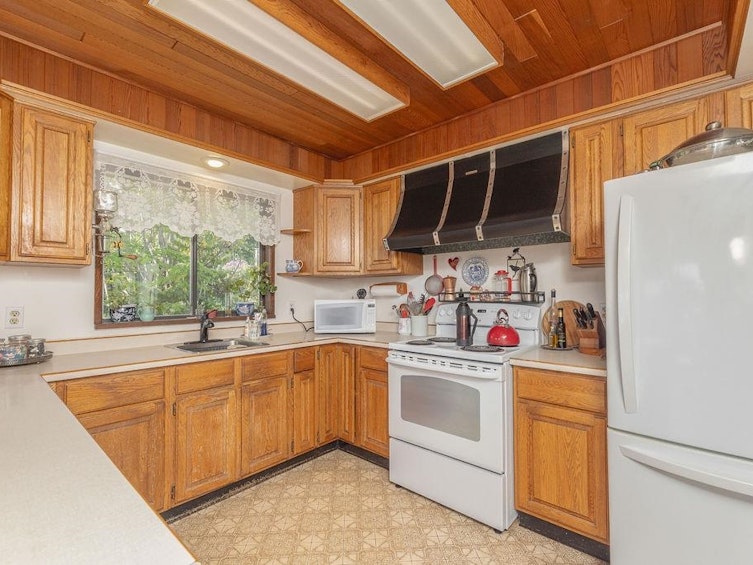 483 Sargent Road, Gibsons, BC, V0N 1V9 - 13