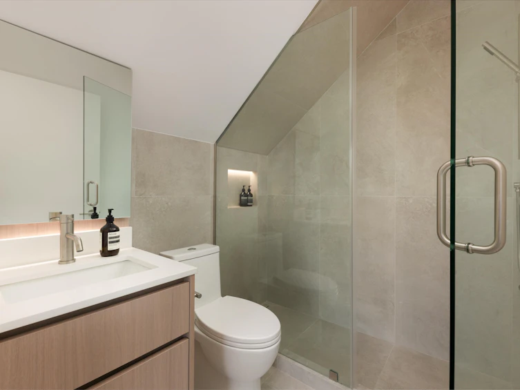 3422 Pandora Street, Vancouver, BC, V5K 1W8 - 33