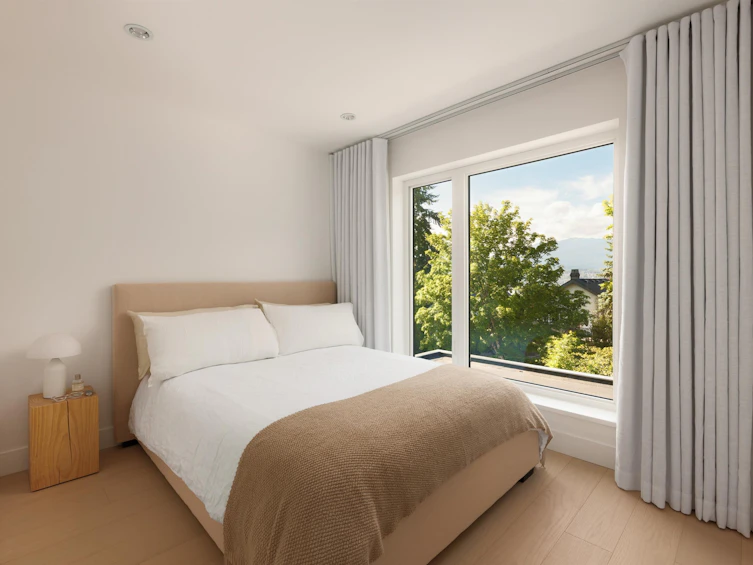 3422 Pandora Street, Vancouver, BC, V5K 1W8 - 25
