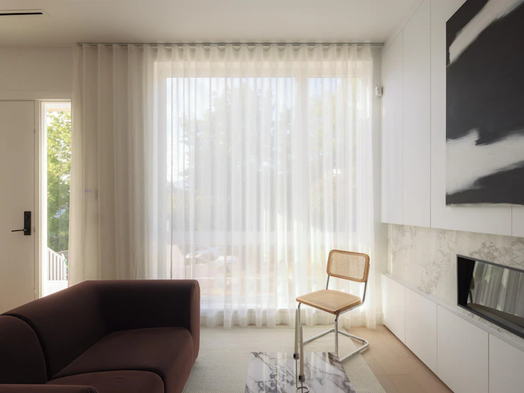 3422 Pandora Street, Vancouver, BC, V5K 1W8 - 4