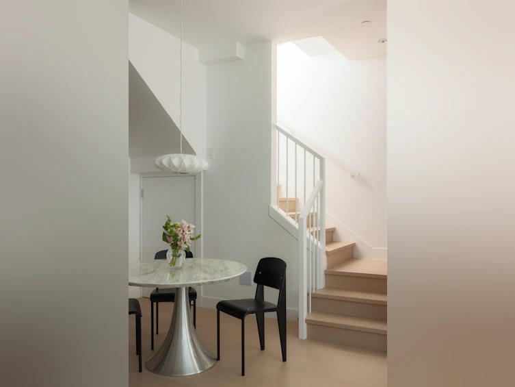 3422 Pandora Street, Vancouver, BC, V5K 1W8 - 14