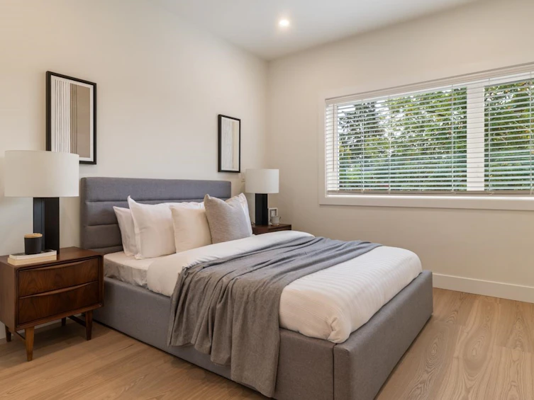 2051 E 4th Avenue, Vancouver, BC, V5N 1K5 - 16