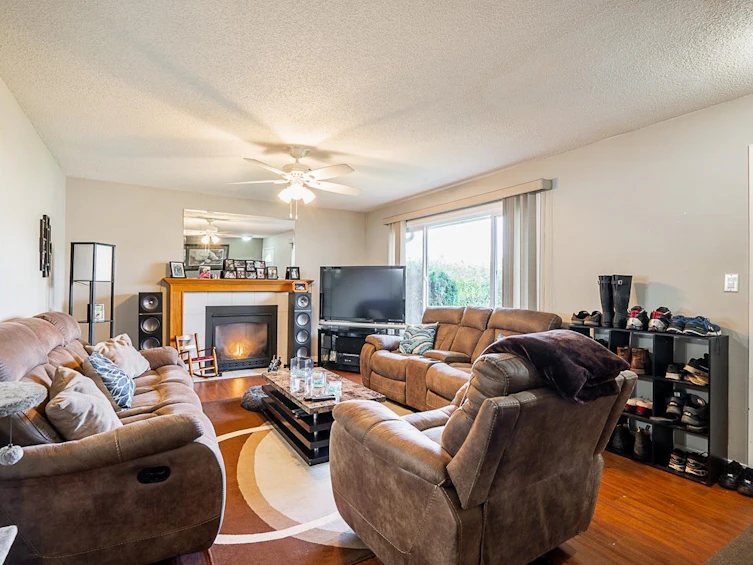 17952 Shannon Place, Surrey, BC, V3S 1H6 - 5