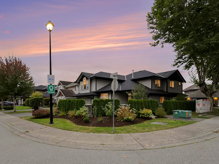 10555 239 Street, Maple Ridge, BC, V2W 1X1 - 3