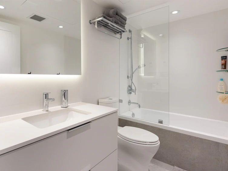 124-2070 Curling Road, North Vancouver, BC, V7P 0C9 - 19