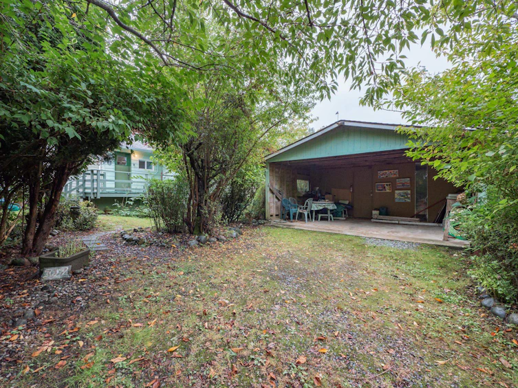 327 Headlands Road, Gibsons, BC, V0N 1V8 - 18
