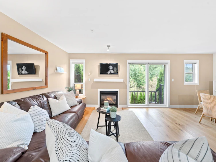 18-1204 Main Street, Squamish, BC, V8B 0S3 - 2