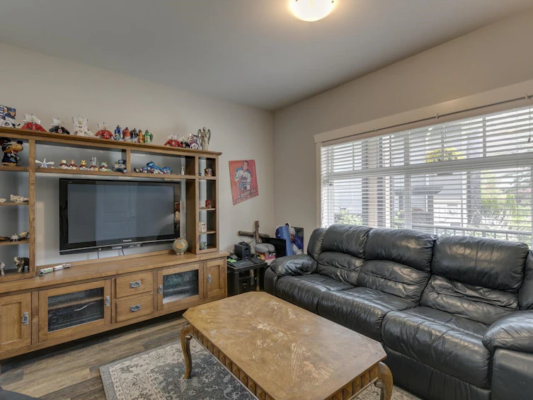 8231 Tanaka Terrace, Mission, BC, V2V 7J4 - 26