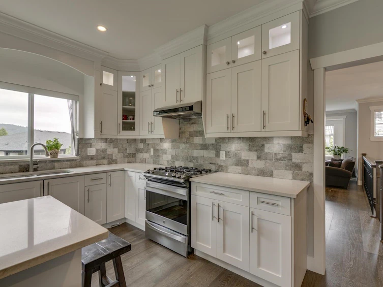 8231 Tanaka Terrace, Mission, BC, V2V 7J4 - 11