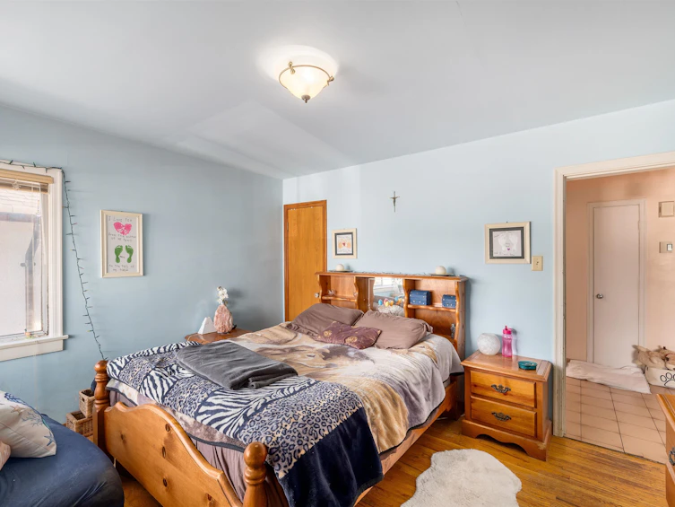 2550 Parker Street, Vancouver, BC, V5K 2T3 - 7