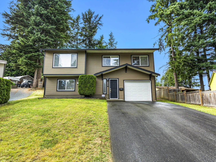 2050 Eldorado Place, Abbotsford, BC, V2S 5K4 - 2