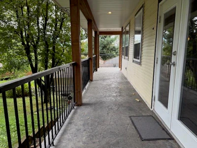 34671 Lougheed Highway - 5
