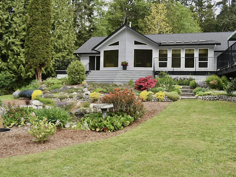 1499 Hanbury Road, Roberts Creek, BC, V0N 2W1 - 2