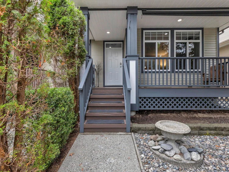 24119 102a Avenue, Maple Ridge, BC, V2W 2B3 - 2