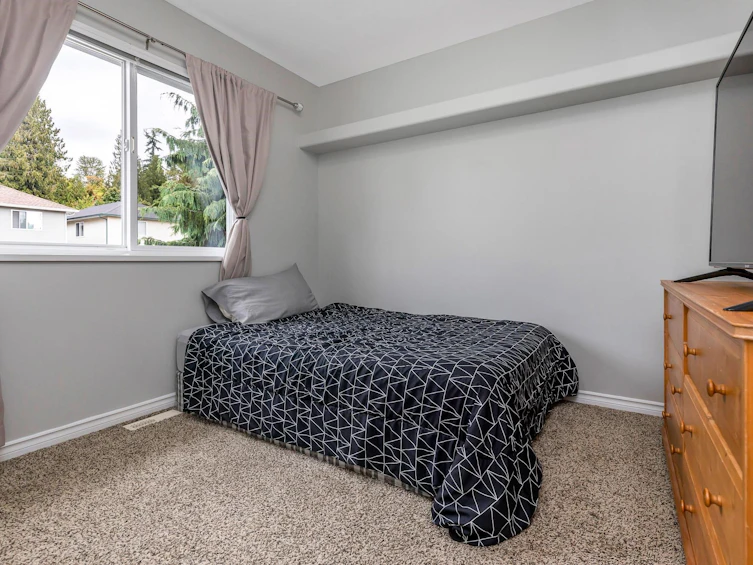 24119 102a Avenue, Maple Ridge, BC, V2W 2B3 - 24