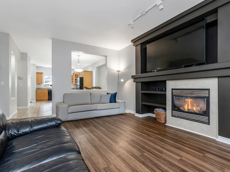24119 102a Avenue, Maple Ridge, BC, V2W 2B3 - 5