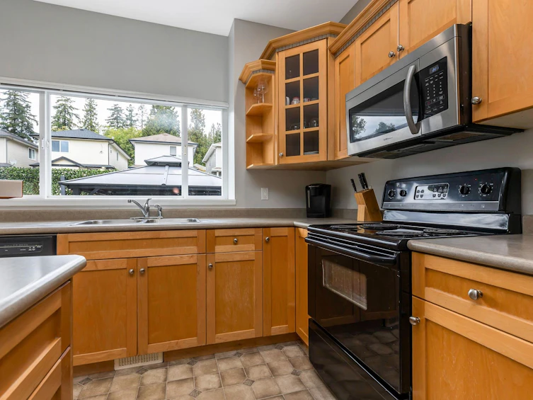 24119 102a Avenue, Maple Ridge, BC, V2W 2B3 - 13