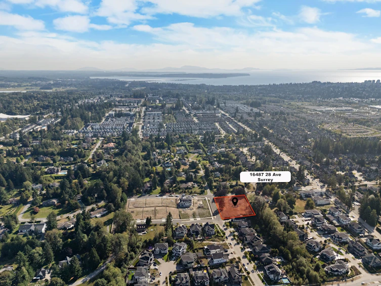 LT.4-16487 28 Avenue, Surrey, BC, V3Z 0A9
