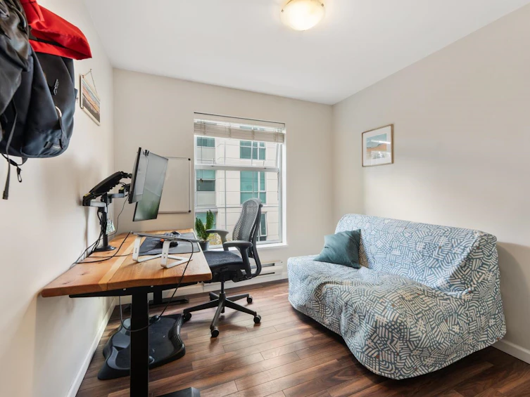 218-147 E 1st Street, North Vancouver, BC, V7L 1B2 - 17