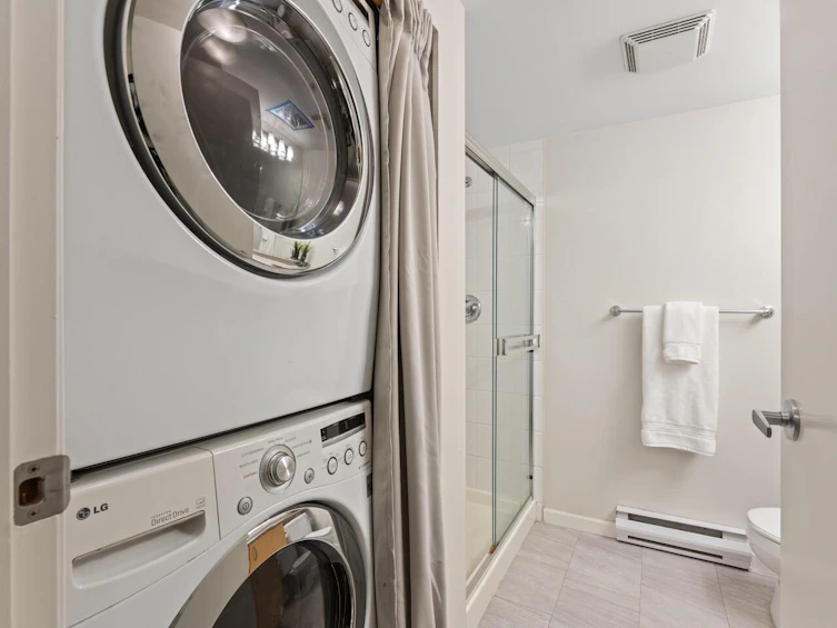 218-147 E 1st Street, North Vancouver, BC, V7L 1B2 - 20