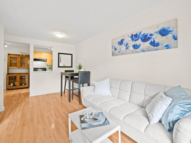 208-2330 Maple Street, Vancouver, BC, V6J 3T6 - 4