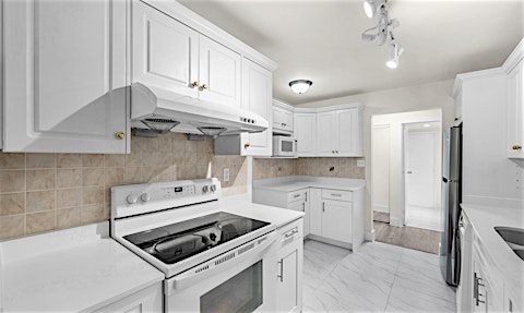 104-8880 No. 1 Road, Richmond, BC, V7C 4C1