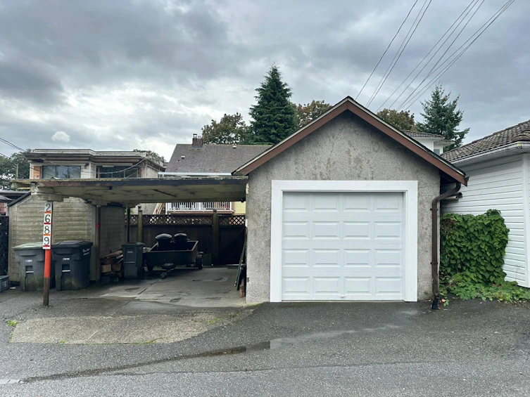 2689 Mcgill Street, Vancouver, BC, V5K 1H2 - 37