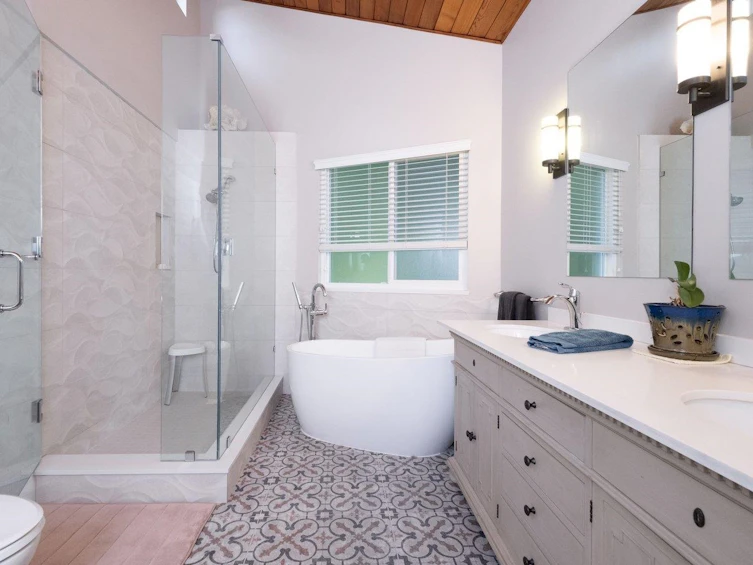 2727 Panorama Drive, North Vancouver, BC, V7G 1V7 - 30